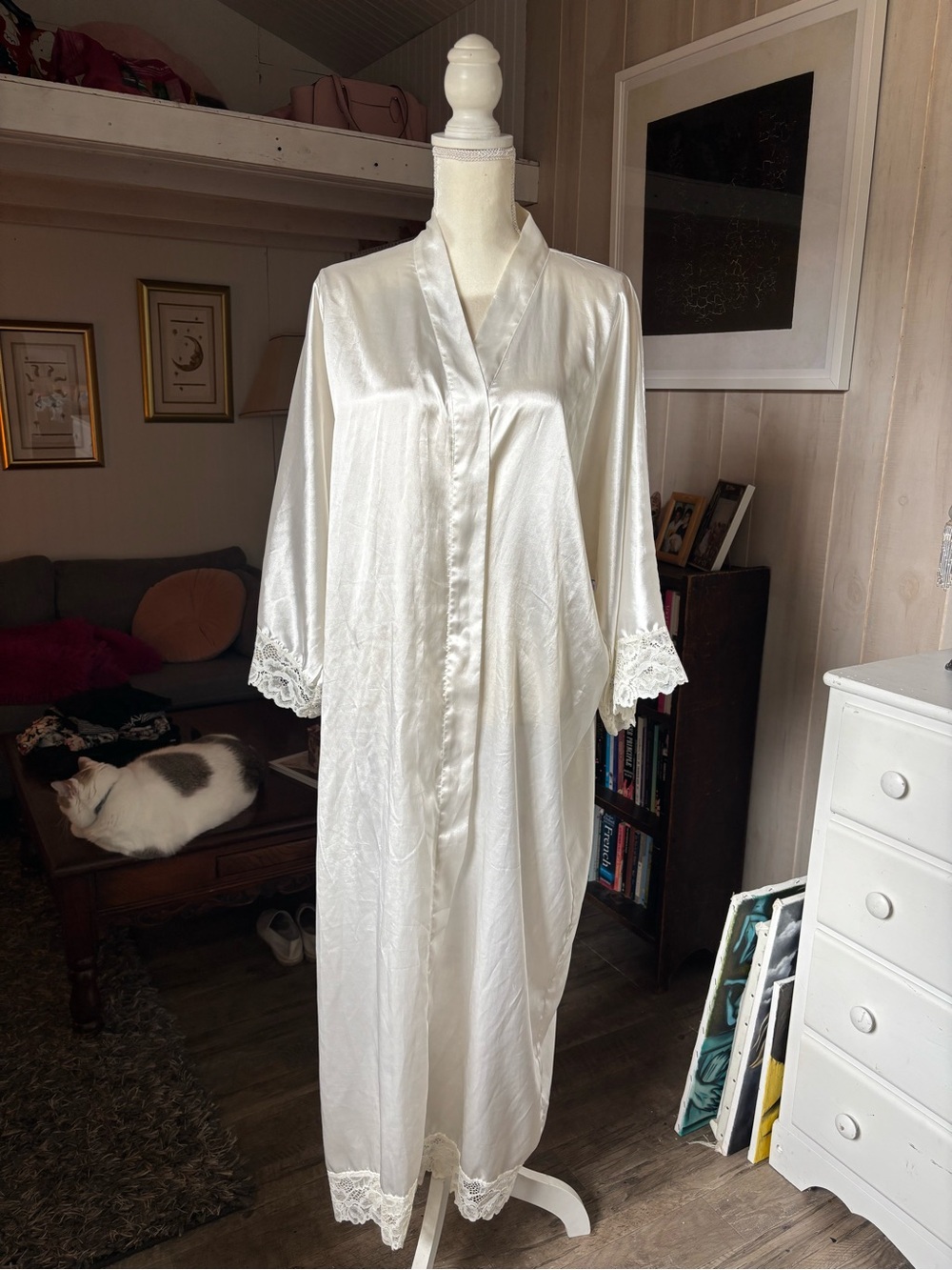 White Satin Lace-Trim Robe